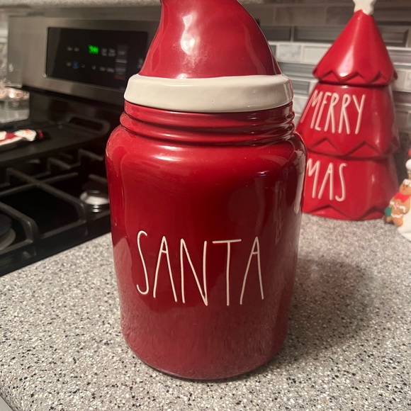 🎄☃️Rae Dunn chritmas canister - Picture 2 of 7